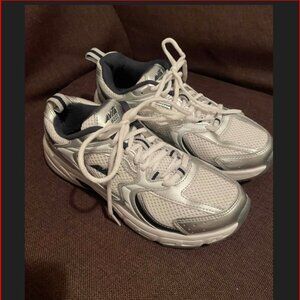 Avia Women's 5000 Performance Sneakers